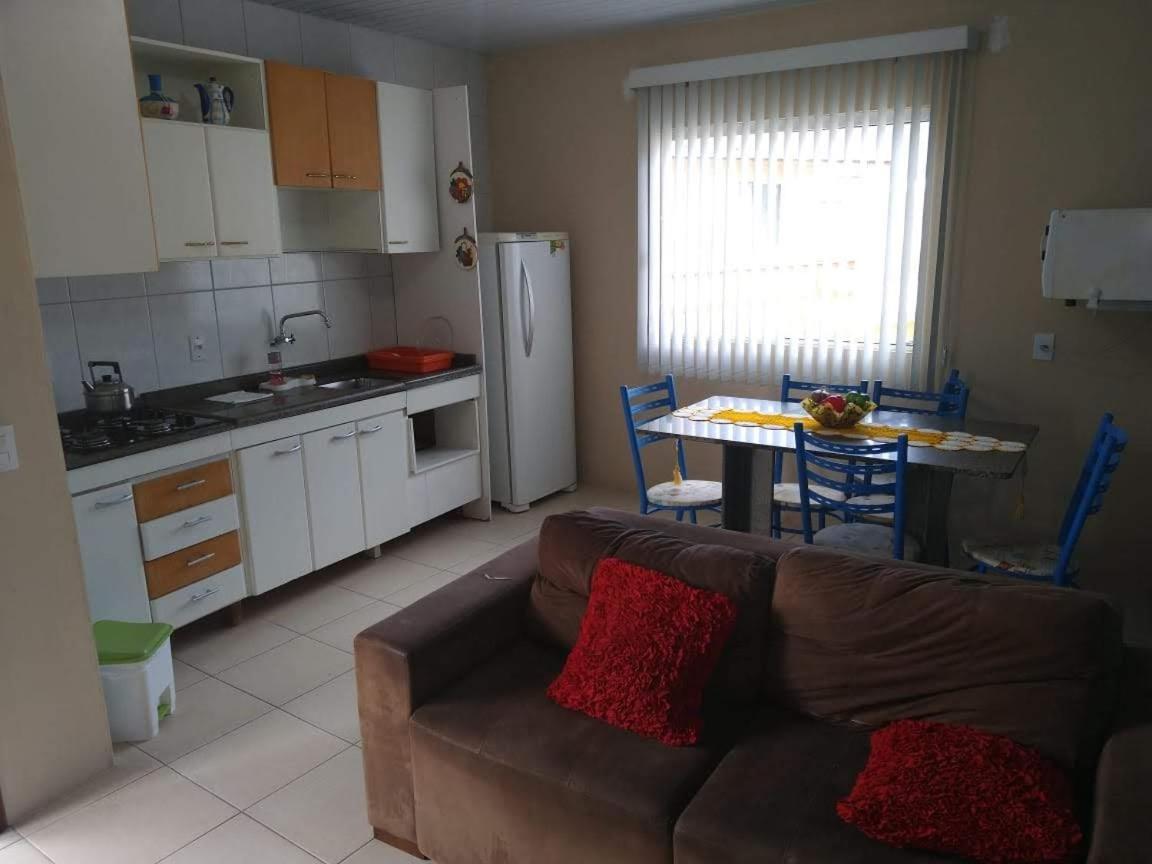 Ap Da Meri, Na Praia Da Barra Da Lagoa Florianópolis Extérieur photo